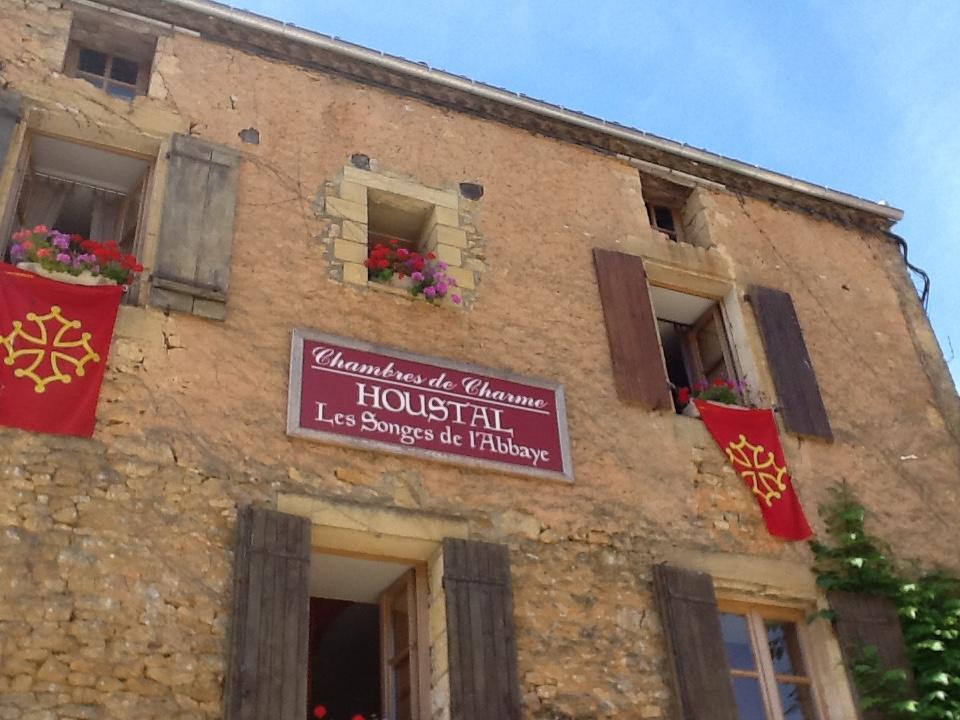 Les Songes De L'Abbaye Bed & Breakfast Cadouin Екстериор снимка